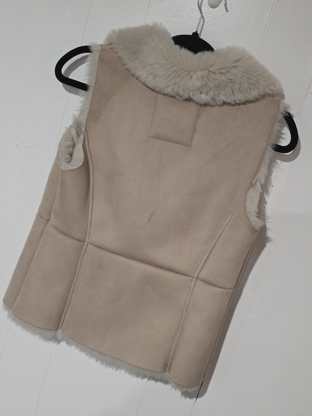 Esprit Beige Faux-Shearling Sleeveless Vest - Picture 2 of 6